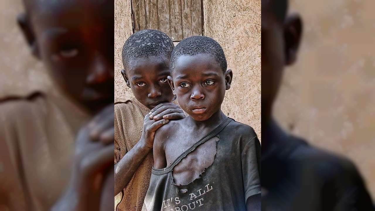 Main Tendue pour les Petits🙏🥺