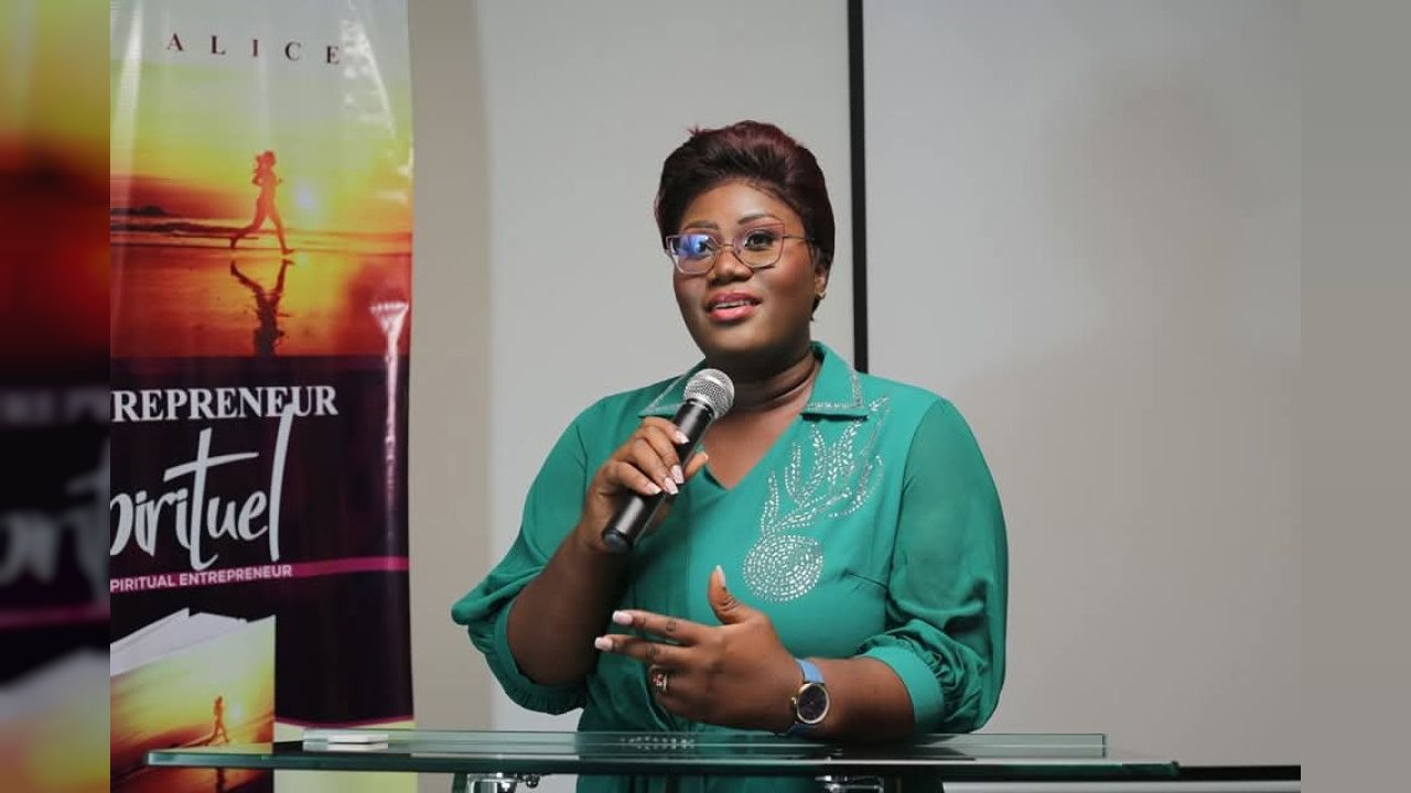 Commerce International